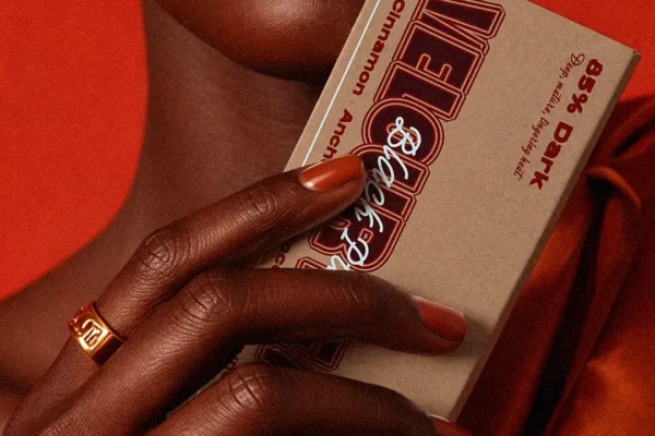 Minimal Luxury Packaging