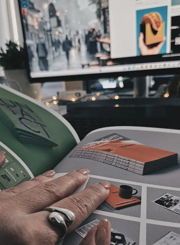 creative office graphic designer